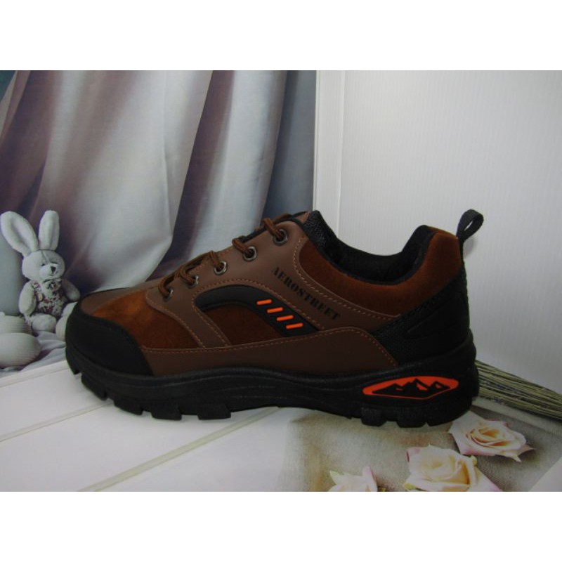 Ormond Coklat, Sepatu Pria Murah, Sepatu sneakers pria terbaru