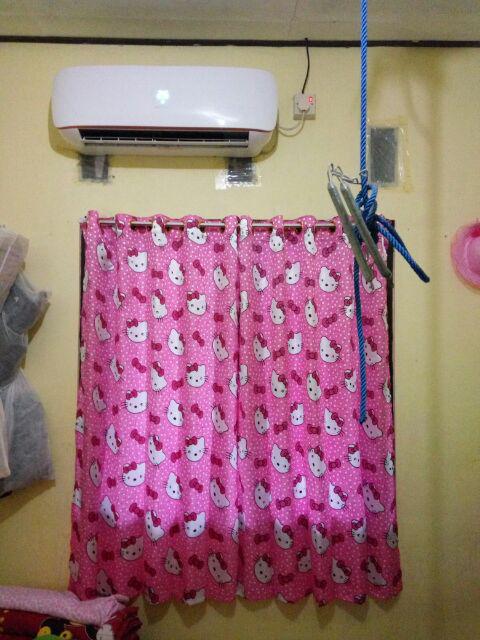 Hello Kitty Jendela