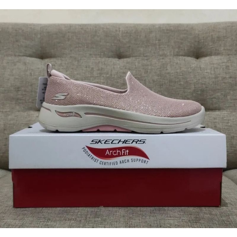 Sale 70% Sepatu SlipOn wanita Skechers Go wallk Arch Fit Original Sport station