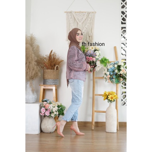 OUTER PENDEK BURKAT/CARDI PENDEK/CARDI KERUT/CARDI CROP