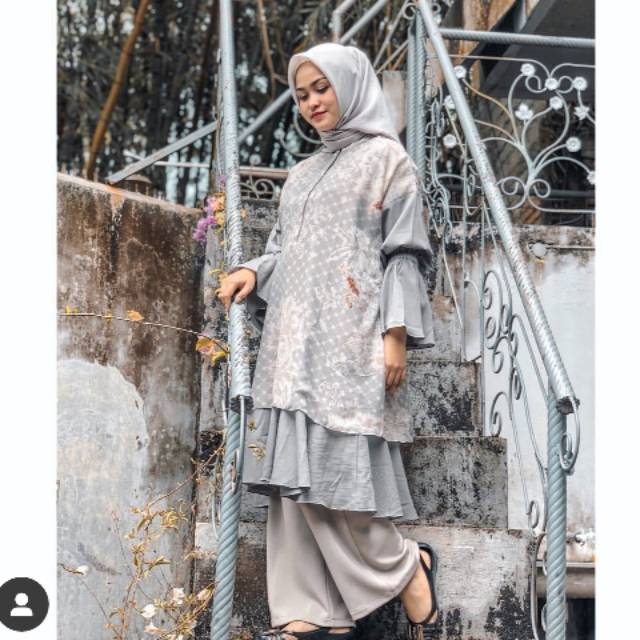 Gaia tunic grey Ria Miranda