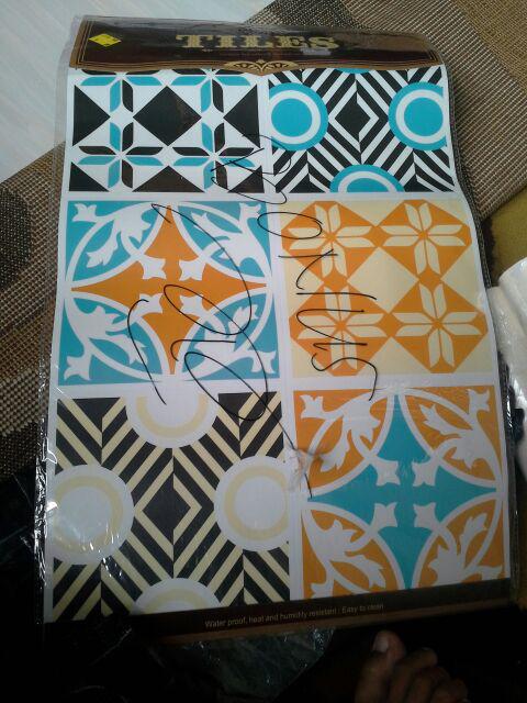 R015ls Wallpaper Sticker Ku - Bata 45cm X 9-10m Wallpaper Dinding