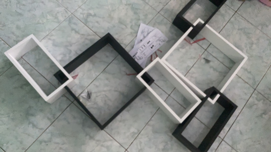 Rak Dinding Minimalis Rakdinding Kayu Kotak Perlengkapan Rumah Hiasan Dinding Kamar Melayang / Azida