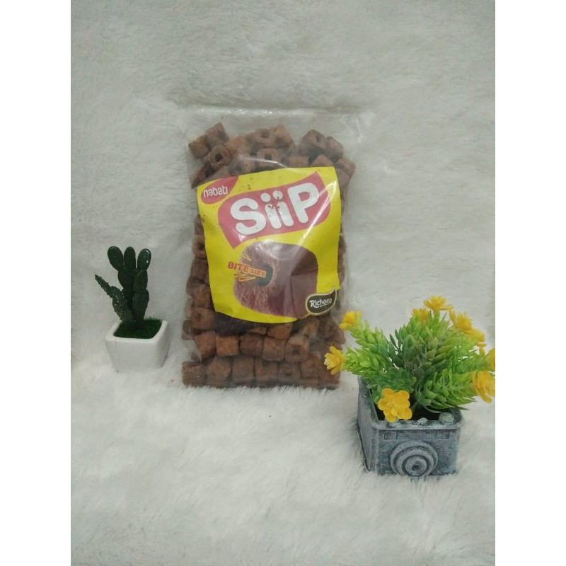 

NABATI SIIP 250GR / NABATI SIIP KEJU/ SIIP COKELAT / SIIP JAGUNGBAKAR