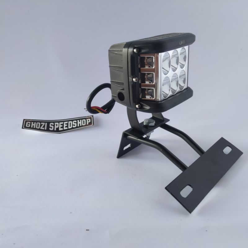 Lampu led strobo plus breket pnp rx king