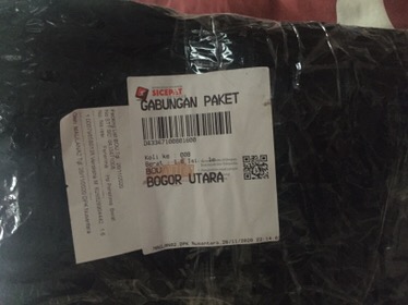 Hanger Jepit Kayu Putih 08