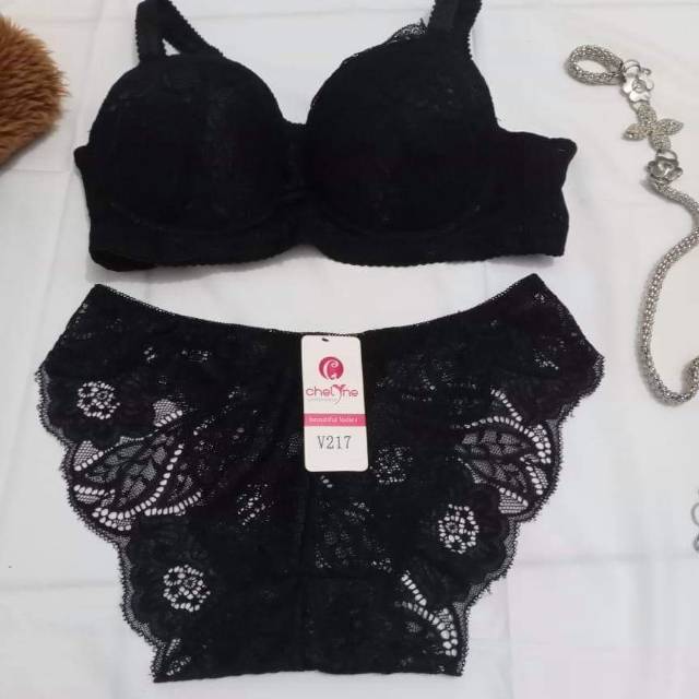 Bh set chelyne  full brukat