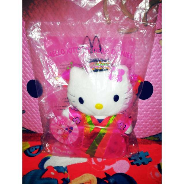 Boneka  Hello  Kitty  Korean  Wedding