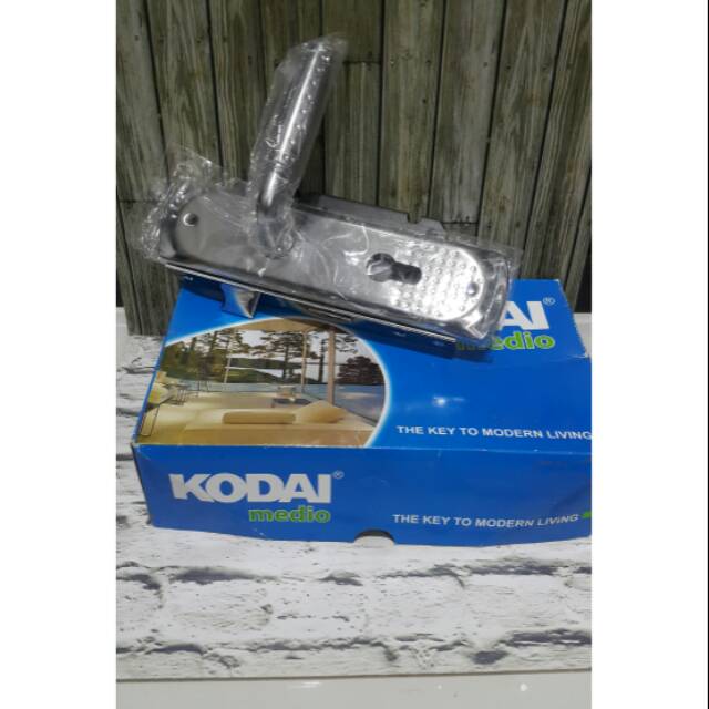 KUNCI PINTU KODAI MEDIO ITEM 583606