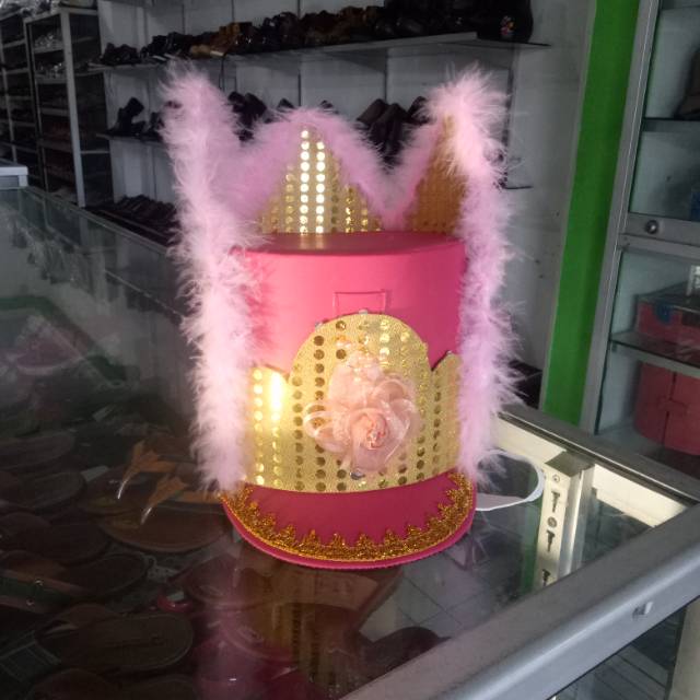 Topi mayoret pink emas