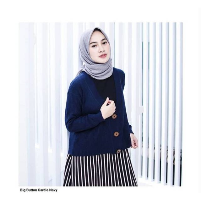 WILLY CARDY - Cardigan Kancing Batok - Cardigan Crop Rajut - Cardigan Crop - Kardigan basic Polos Kardigan Rajut Wanita - Knit Kardigan - Cardigan Rajut Kancing / Willy Crop Cardy Rajut-navy