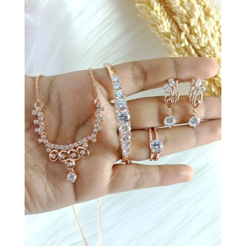 set tura perhiasan swasa