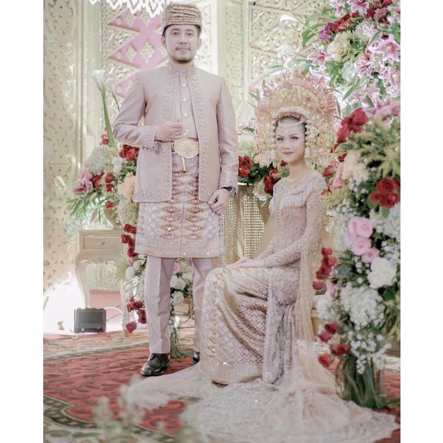 BAJU PENGANTIN MINANG KEBAYA MODERN