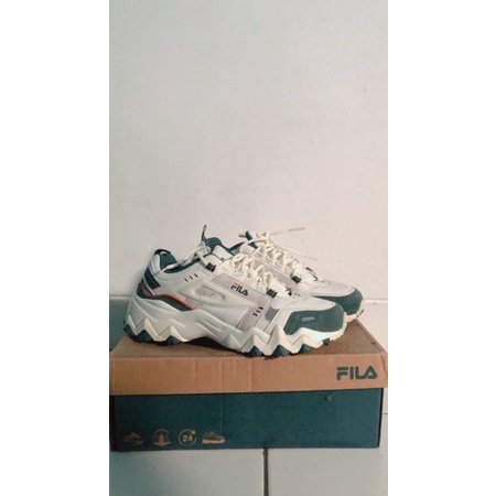 [PRELOVED] FILA x BTS TAEHYUNG Colorful Summer Paradise Collection Oakmont TR-Green