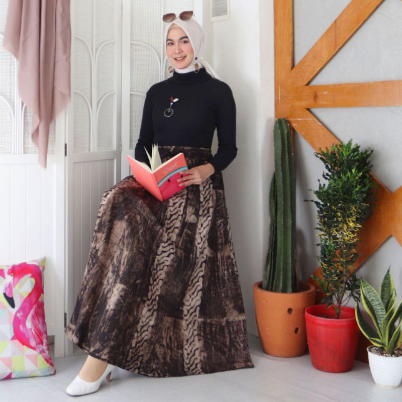 Rok Karet / Rok Batik Tulis /Bawahan Batik / Rok Payung