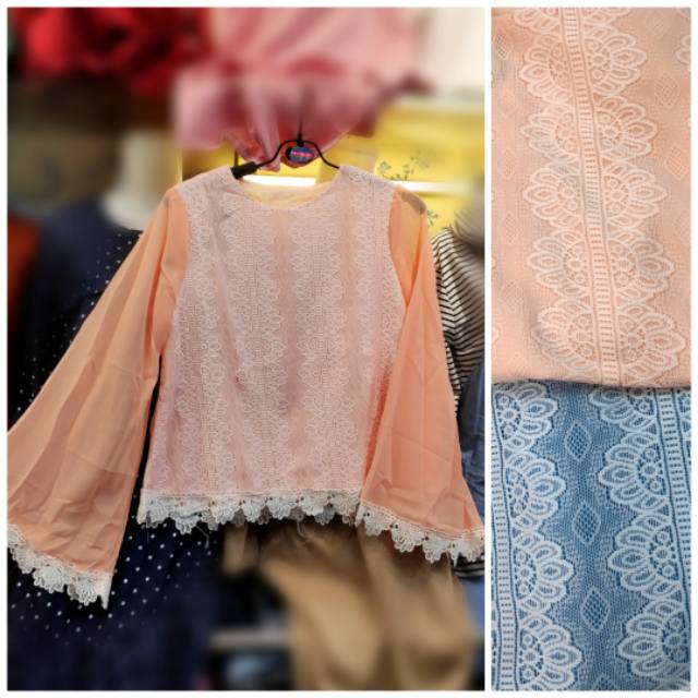 Atasan Remaja Wanita Brokat Tangan Trompet Impor