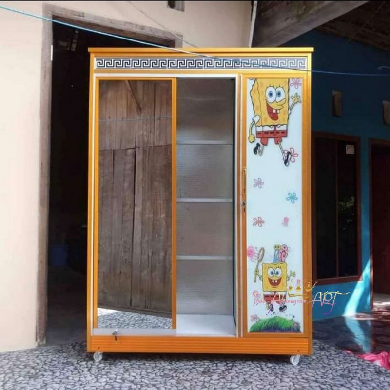 Lemari Pakaian / Baju Pintu 3 Kaca Bahan Alumunium Tebal