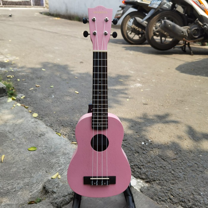 Ukulele Makoa Soprano Sopran Warna Pink Original