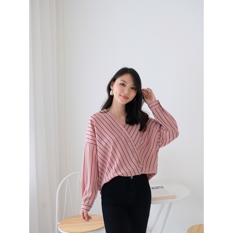 Kadaka T-0390 Blouse Stripes Tangan Panjang Vneck