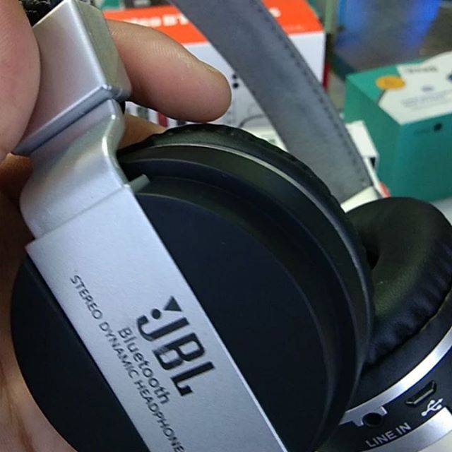 HEADPHONE BLUETOOTH JBL