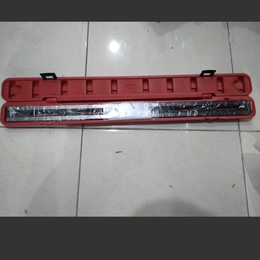 JTC 1010 Straight Edge melihat presisi antar blok