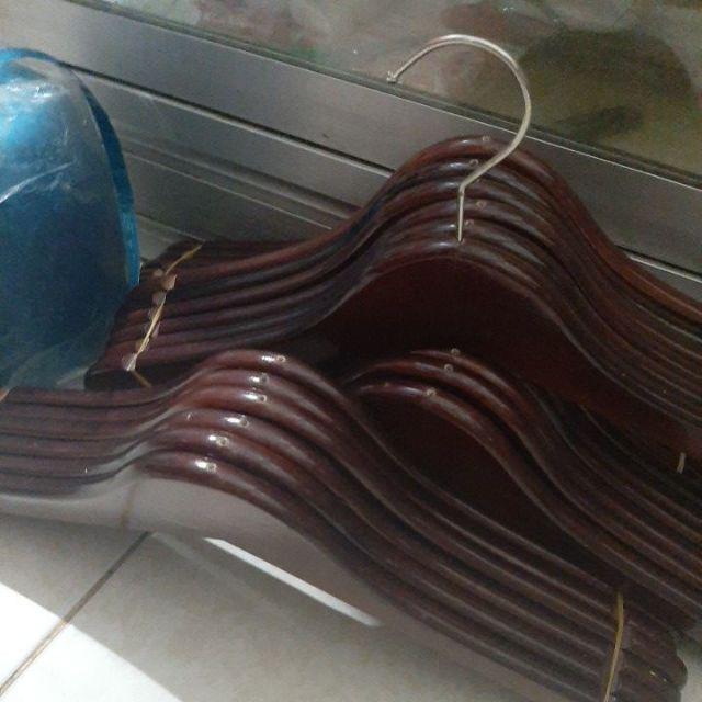 Gantungan Baju Kayu Coklat Dewasa/hanger Kayu
