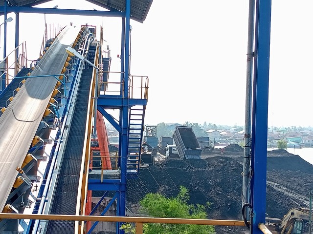 Atasan Kemeja Batik Pria Lengan Panjang Baju Batik Cowok Moderen Bahan Katun Batik Pekalongan