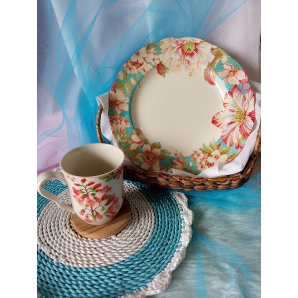 Piring Keramik Ukuran Besar dan Mug Cantik Gagang Unik Bunga Kupu Kupu