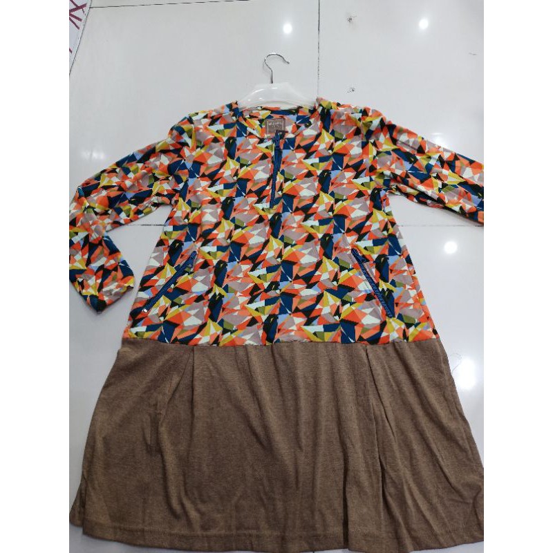 Sale 40% Tunik Elzatta Olahraga kanita size S