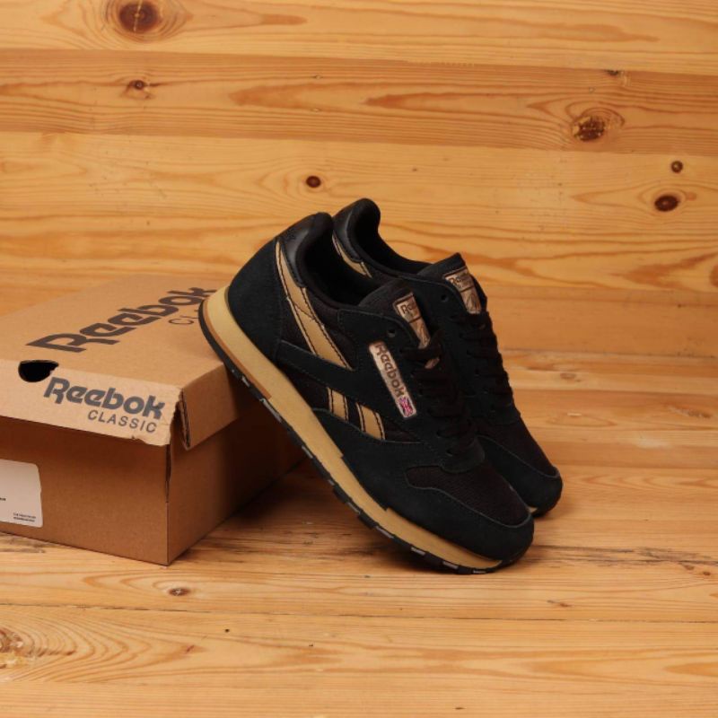 Sepatu Reebok Classics Leather Utility Navy BNIB High Premium Original Sneakers Olahraga Running