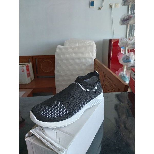 SEPATU|VENTY|MURAH