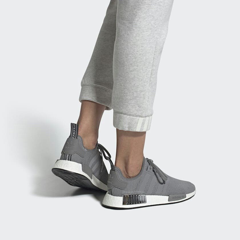 nike nmd grey