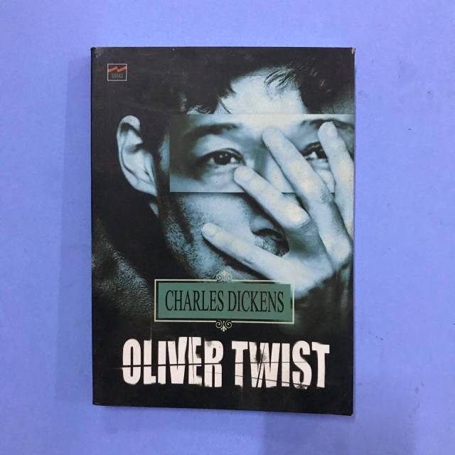 Oliver Twist - Charles Dickens