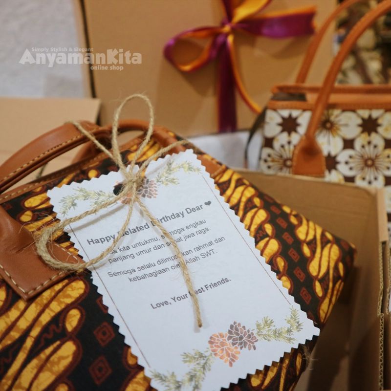 Hampers Souvenir Handbag Webe Batik/ Gift Birthday/ Ulang Tahun / Kado Wisuda/ Graduation/ Anniversary/ Sertijab/ Lebaran/ Idul Fitri