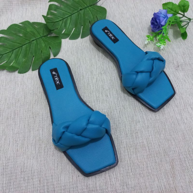 d'nine KS 11 Sandal Wanita Sandal flat kepang hak 2cm