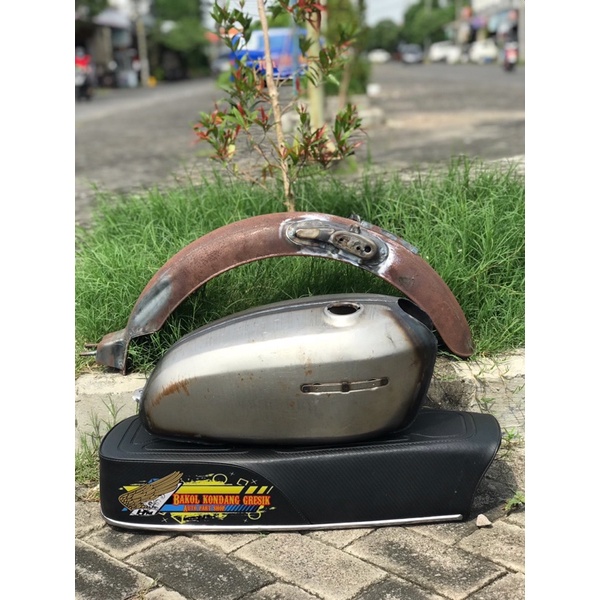 body set cb tangki pres sultan part spakbor belakang pres hand made nganjuk jok cb model x coak spon