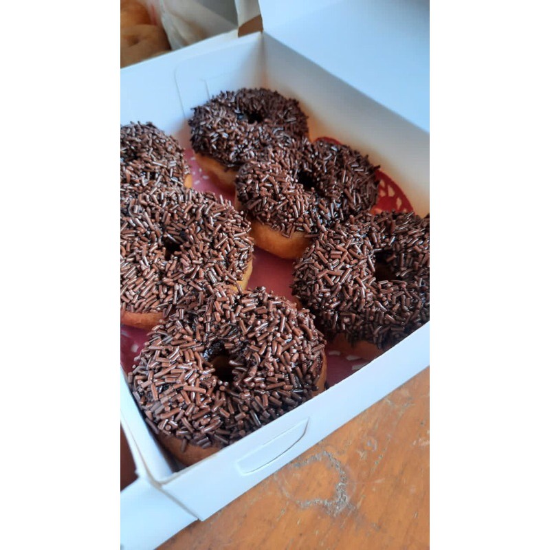 

DONAT KAMPUNG CARAMEL MEISES AND CLASSIC