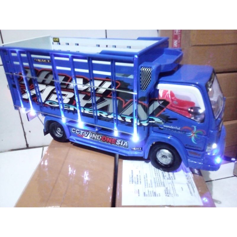miniatur truck pvc