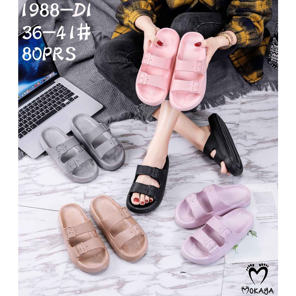 Sandal Slop Jelly Wanita dan Pria Couple Ban 2 Gesper Sol Tebal Empuk Warna Pastel Keren Elegant Casual Import Mokaya / Size 36-41 / Size 40-45 (1988-D1 / E8012-b1)