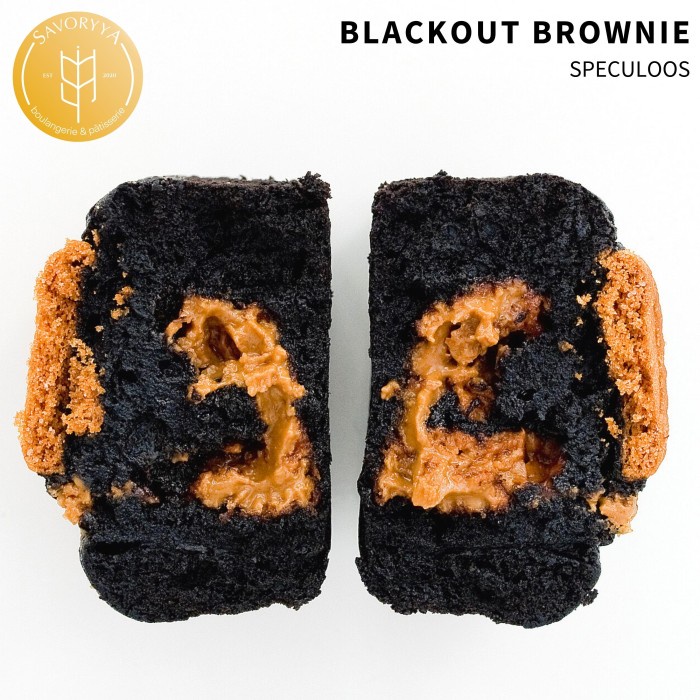 

Blackout Brownies Speculoos SAVORYYA