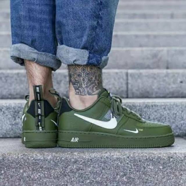 nike air force lv8 utility olive