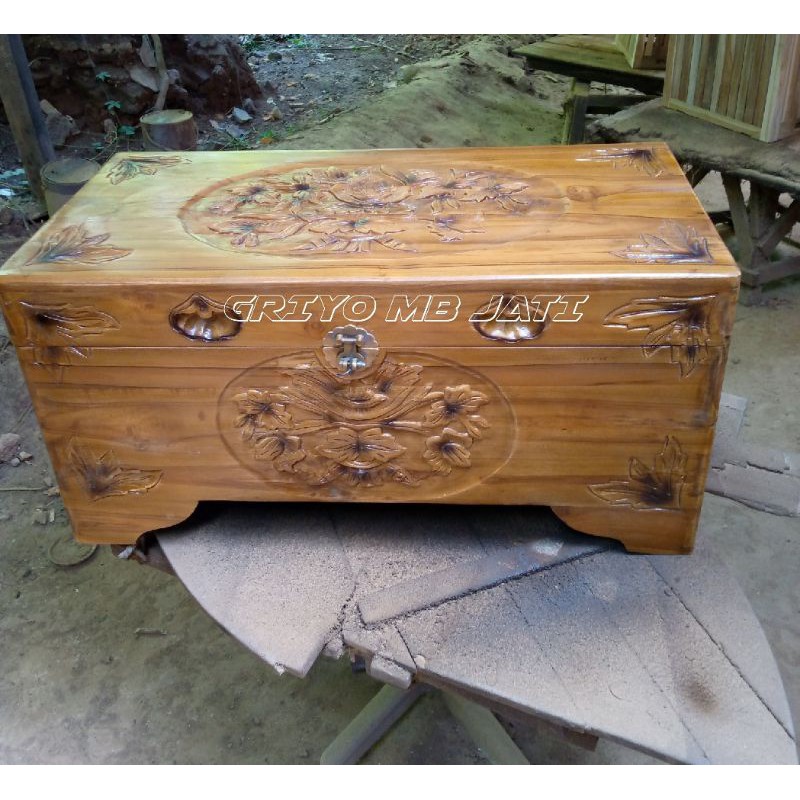 peti kotak harta karun kayu jati