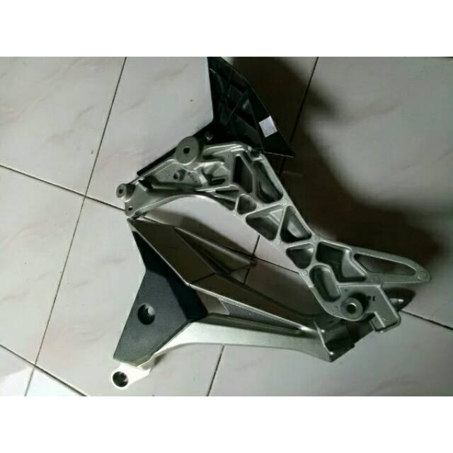 Honda Supra x125fi footstep ori