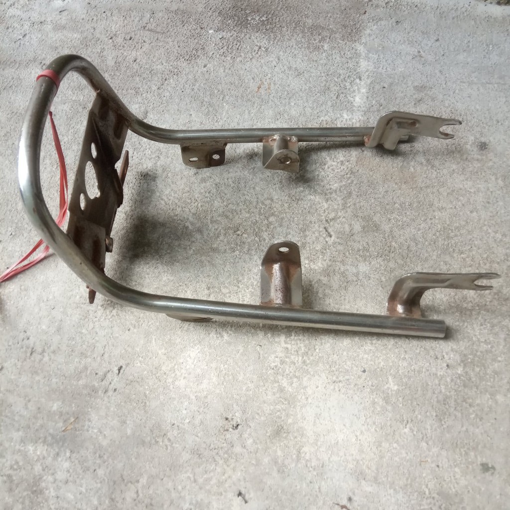 Begel behel pegangan tangan jok belakang Suzuki A 100 original copotan motor