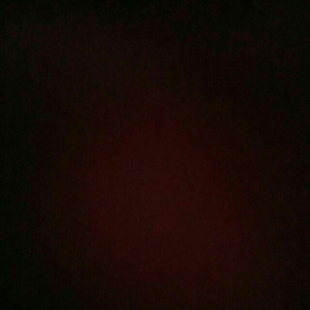 Display Pajangan Perhiasan Liontin Bentuk Prisma