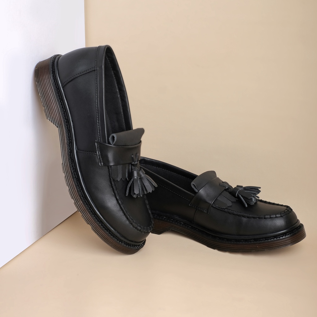 Gates Black Solid | Sepatu Kulit Asli Casual Matte Vintage Loafers Klasik Pria Cowok Slip On Original | FORIND x Kenzios