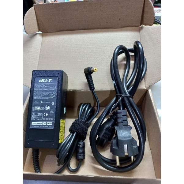 CHARGER LAPTOP CASAN LATOP KOTAK HITAM
