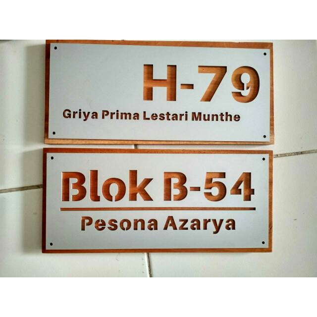 NOMOR RUMAH KAYU / NO RUMAH VINTAGE KAYU AKRILIK / NOMOR RUMAH VINTAGE KAYU AKRILIK