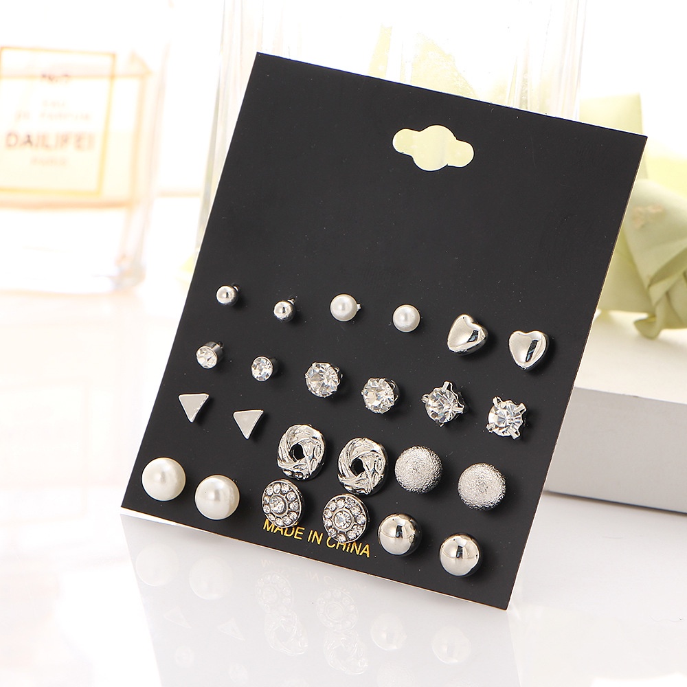 24pcs / Set Anting Stud Kristal Berlian Imitasi Bahan Stainless Steel Untuk Unisex