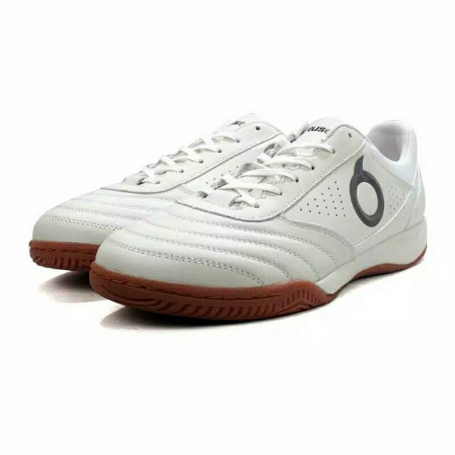 SEPATU FUTSAL ORTUSEIGHT JOGOSALA SAVAGE BBS SE WHITE GUM
